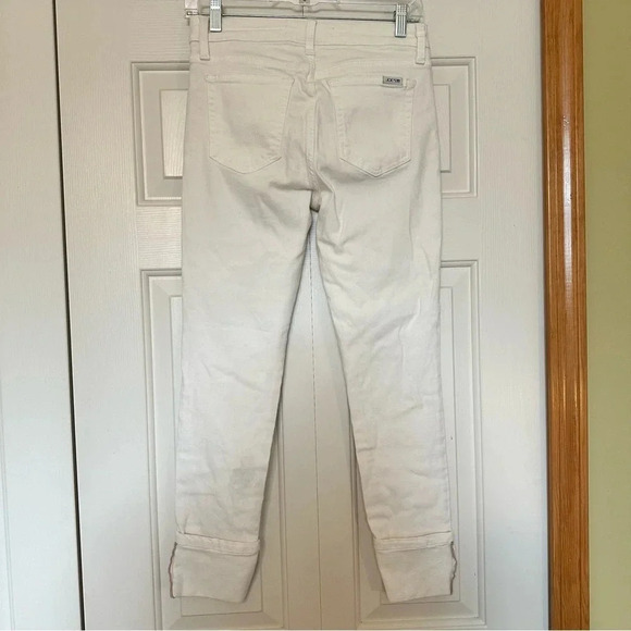 Joe’s Jeans White Flawless Cuff Crop Jeans - Picture 3 of 8